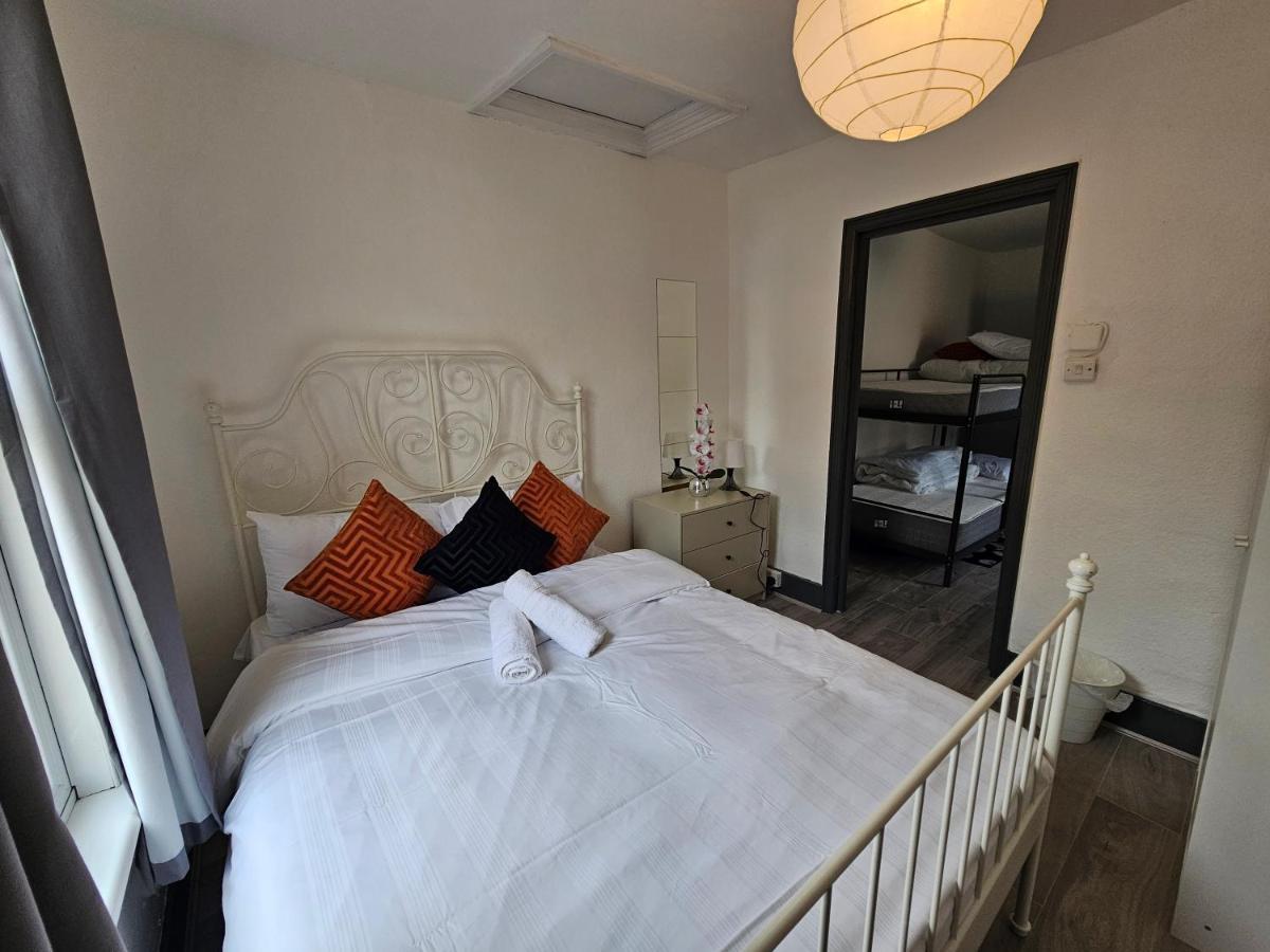Family Room Near Queen Mary College لندن المظهر الخارجي الصورة