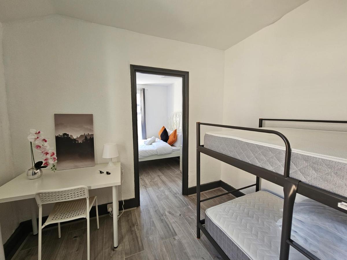 Family Room Near Queen Mary College لندن المظهر الخارجي الصورة
