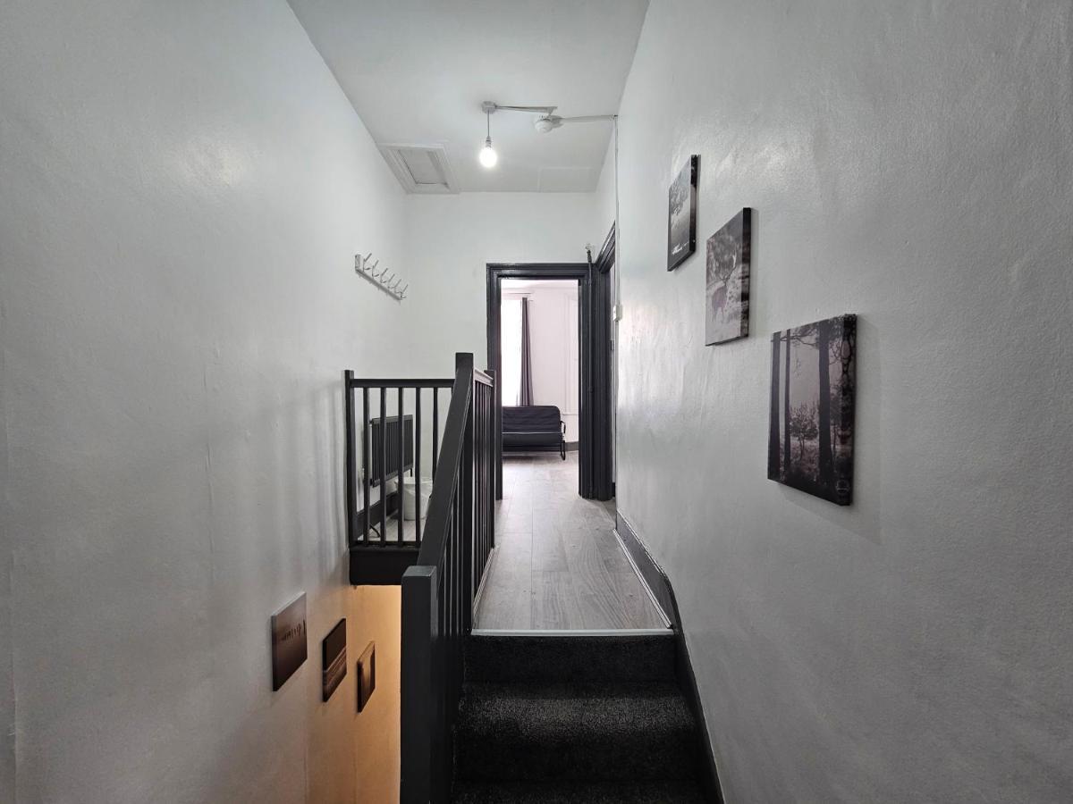 Family Room Near Queen Mary College لندن المظهر الخارجي الصورة