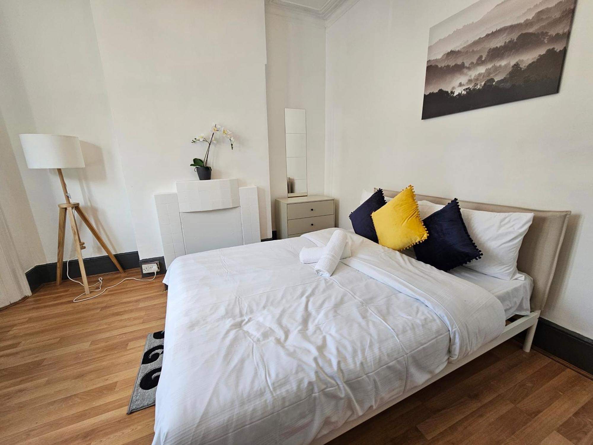 Family Room Near Queen Mary College لندن المظهر الخارجي الصورة